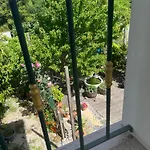 Casa Gaia Serpins