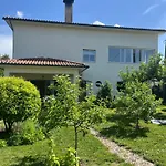 Gæstehus Casa Gaia Serpins
